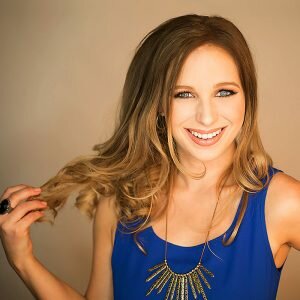 olivialane-pressphoto-800x800px-3