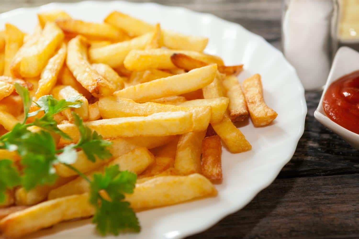 Ces frites surgelées premier prix sont très bien notées sur Yuka - elles ne contiennent aucun additif