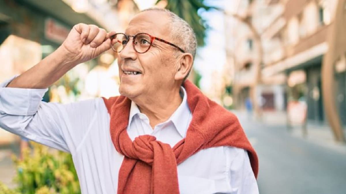 2 Vision Problems in Seniors