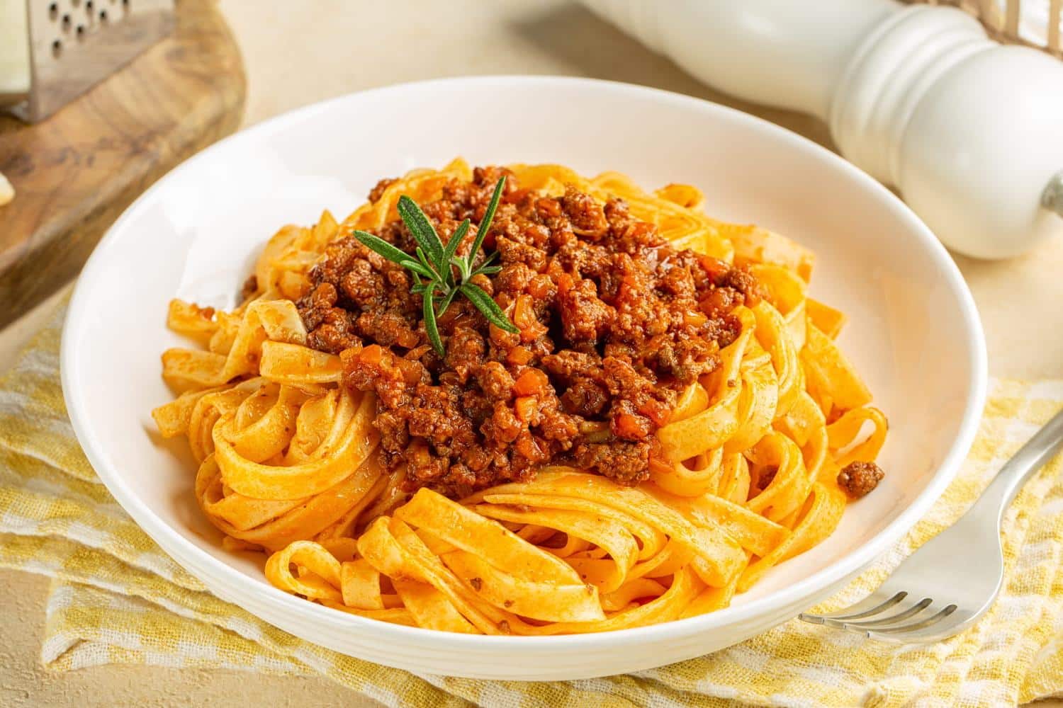 Seuls les Italiens le savent : la vraie bolognaise contient cet ingrédient