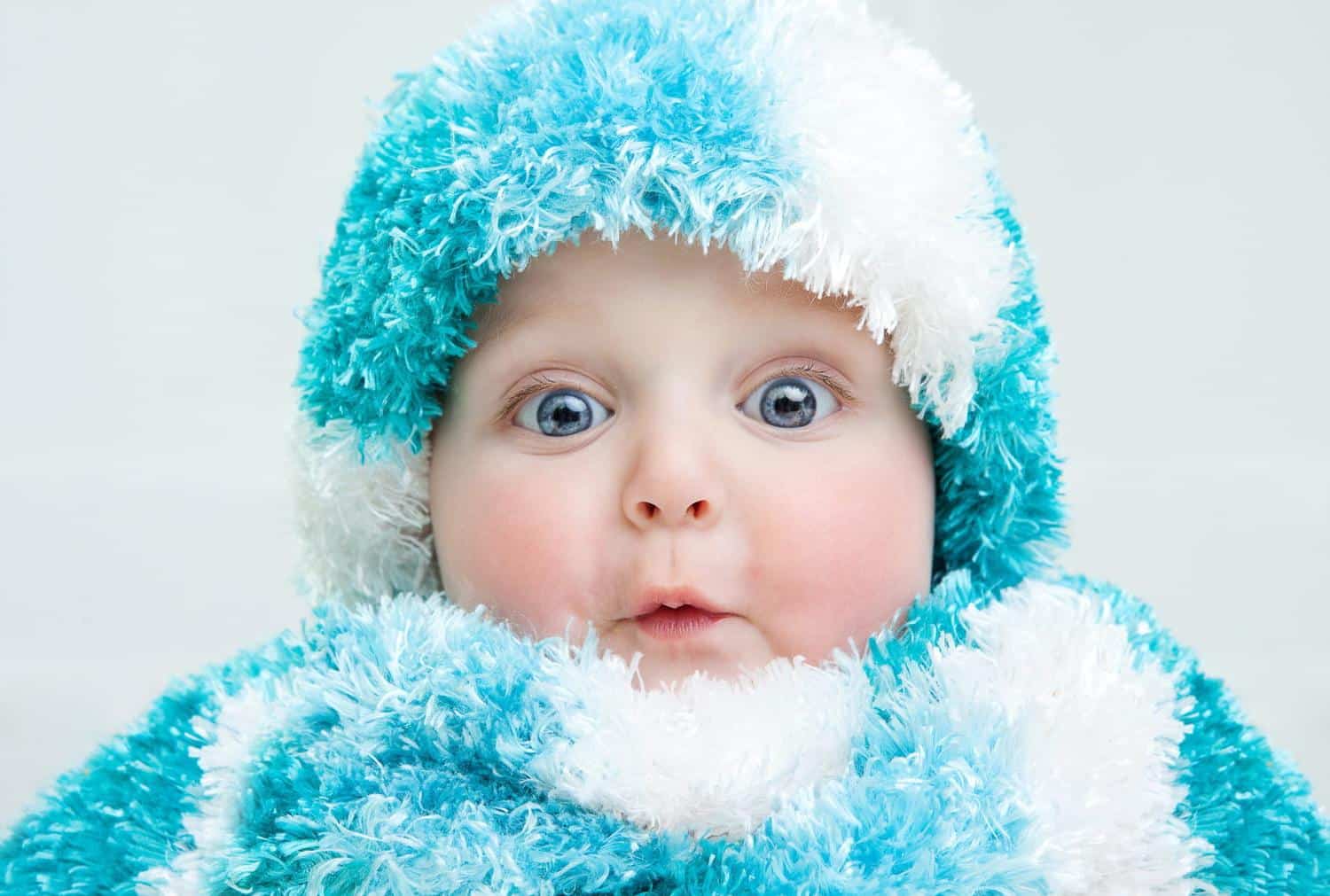 5 gestes essentiels pour protéger bébé du froid en hiver, selon une puéricultrice