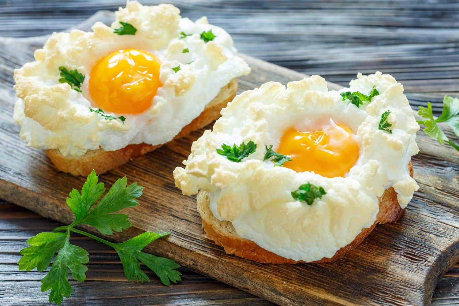 Comme un nuage : cette façon de cuire les œufs est tombée dans l'oubli et c'est bien dommage