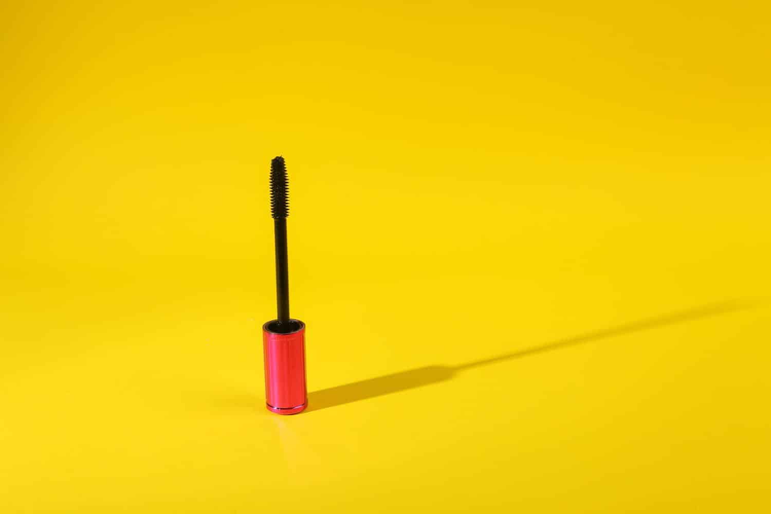 "J'ai été bluffée par son effet volume XXL" : à peine sorti, ce mascara a déjà conquis tout le monde