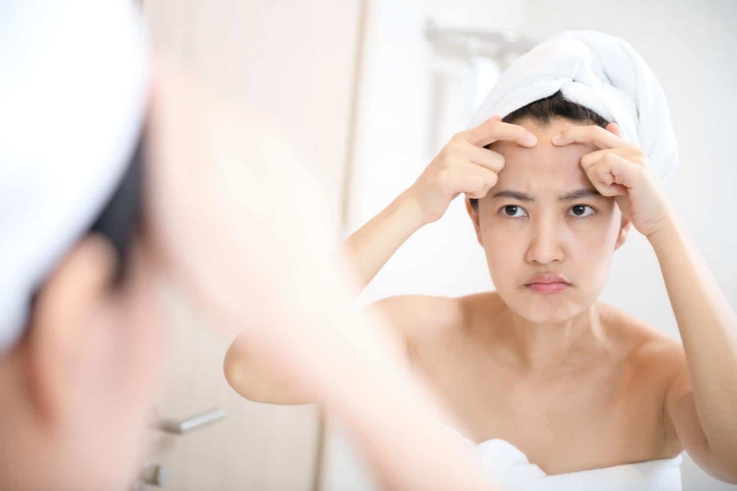 Plus sale que la cuvette des toilettes, cet objet du quotidien est l'ennemi numéro 1 de votre peau