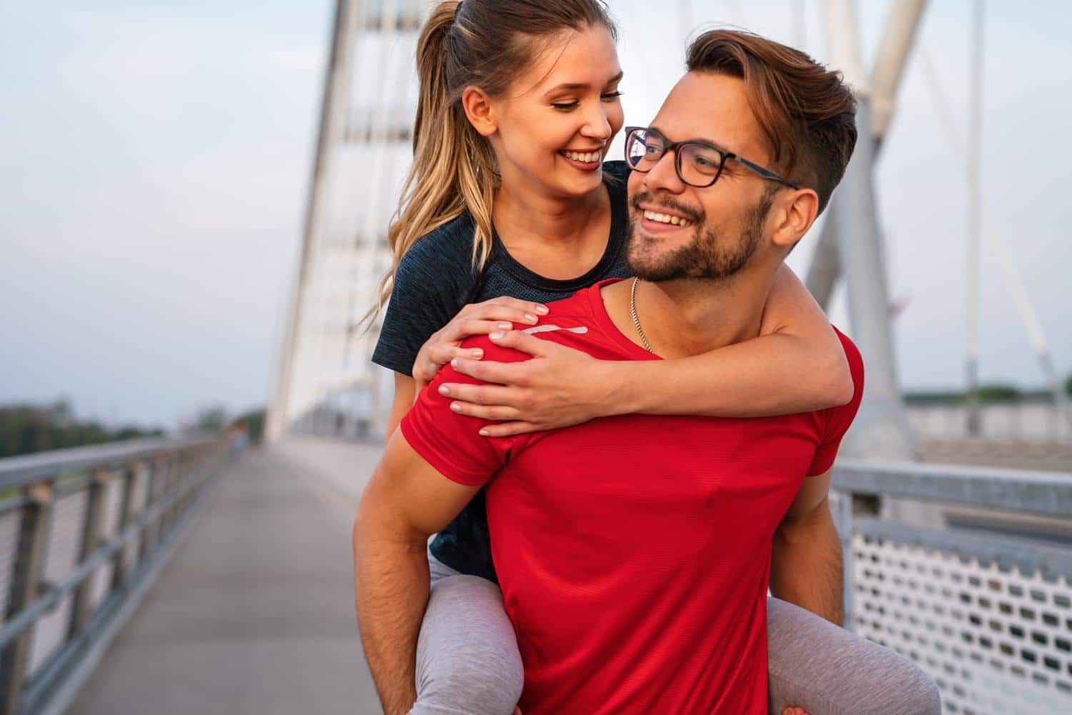 Voici la clé pour être heureux en couple pendant 20 ans, selon cet expert