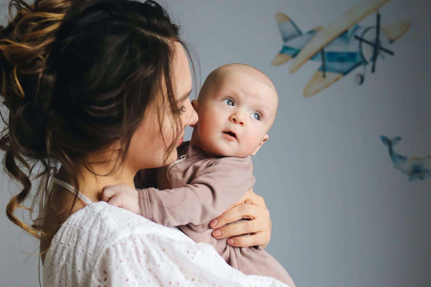 Prestation partagée PreParE 2025 : combien gagne-t-on quand on s'arrête de travailler pour s'occuper de ses enfants ?