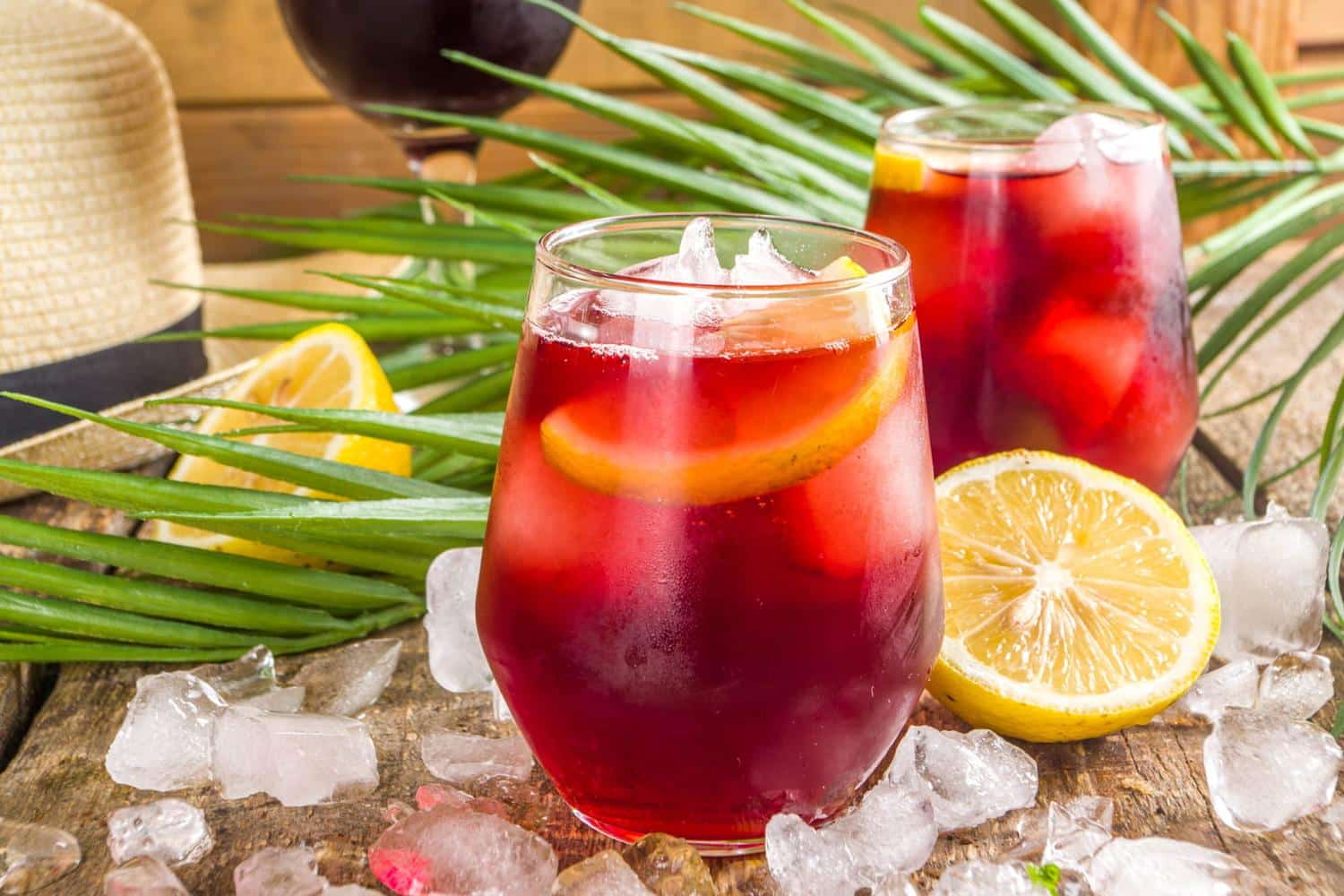 En Espagne, ce cocktail "parfait pour survivre à la chaleur" a officiellement détrôné la sangria