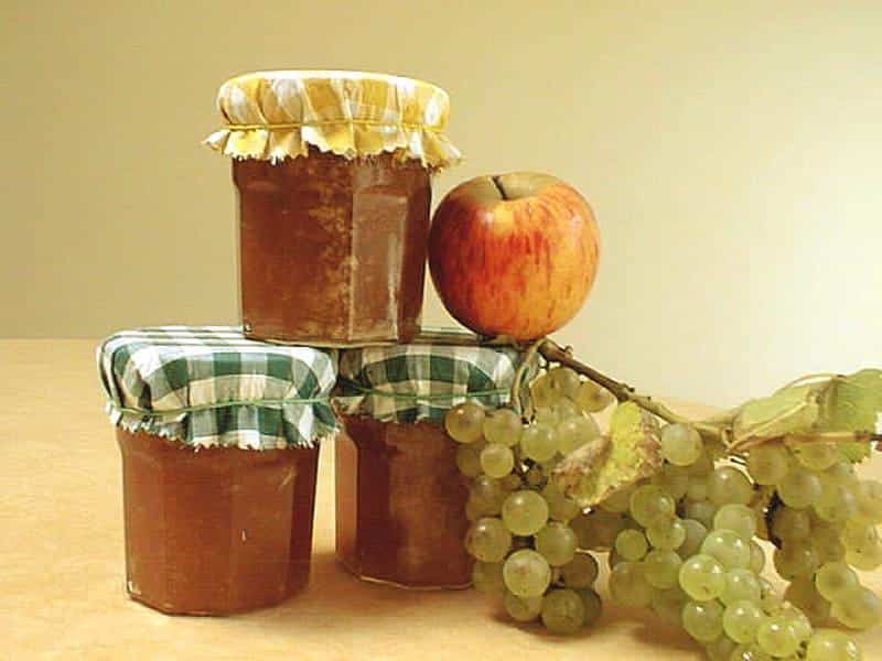 Mi-confiture mi-gelée de pommes et raisin