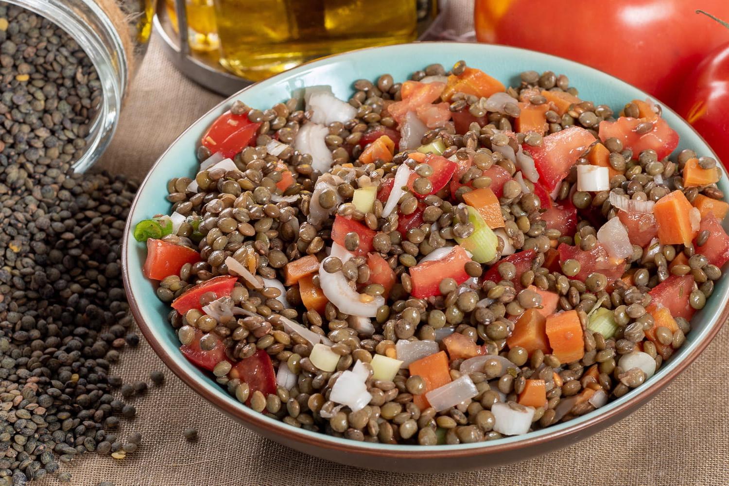 "Dix fois mieux qu'une cuisson à l'eau" : préparées comme ça, les lentilles ont bien meilleur goût