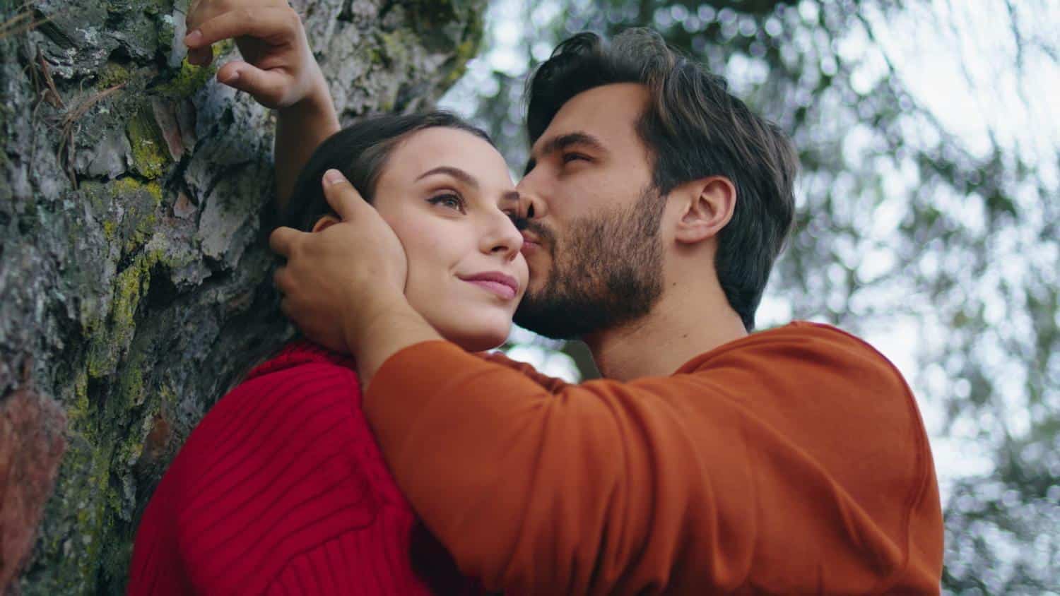 Les 2 périodes les plus tendues de l'année pour un couple, selon les thérapeutes