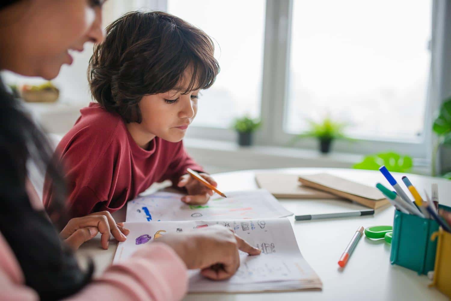 Le conseil numéro 1 d'un prof pour que les devoirs ne tournent jamais au conflit