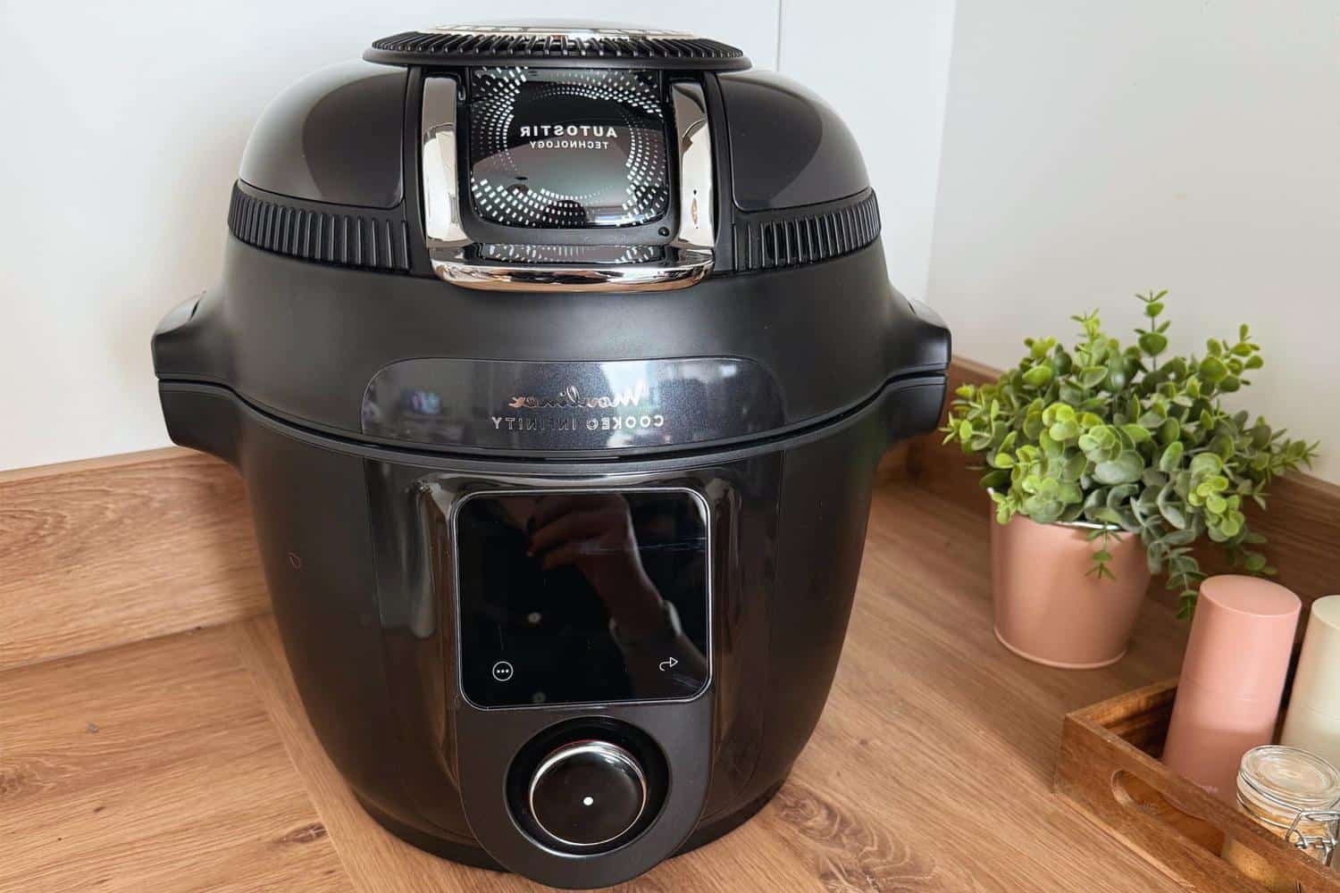 Les adeptes du Cookeo sont ravis : le dernier modèle propose deux nouveautés qu'ils attendaient tous