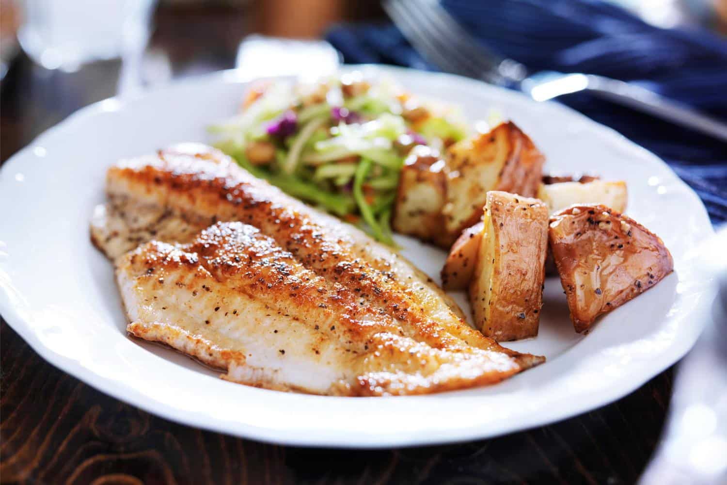 "C'est une technique que j'ai apprise en restaurant étoilé" - ce que font les chefs pour un poisson parfaitement cuit