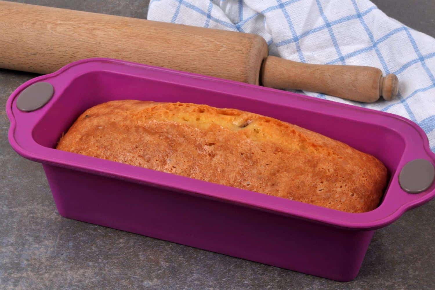 60 Millions de Consommateurs met en garde : ce réflexe en pâtisserie rend les moules en silicone dangereux