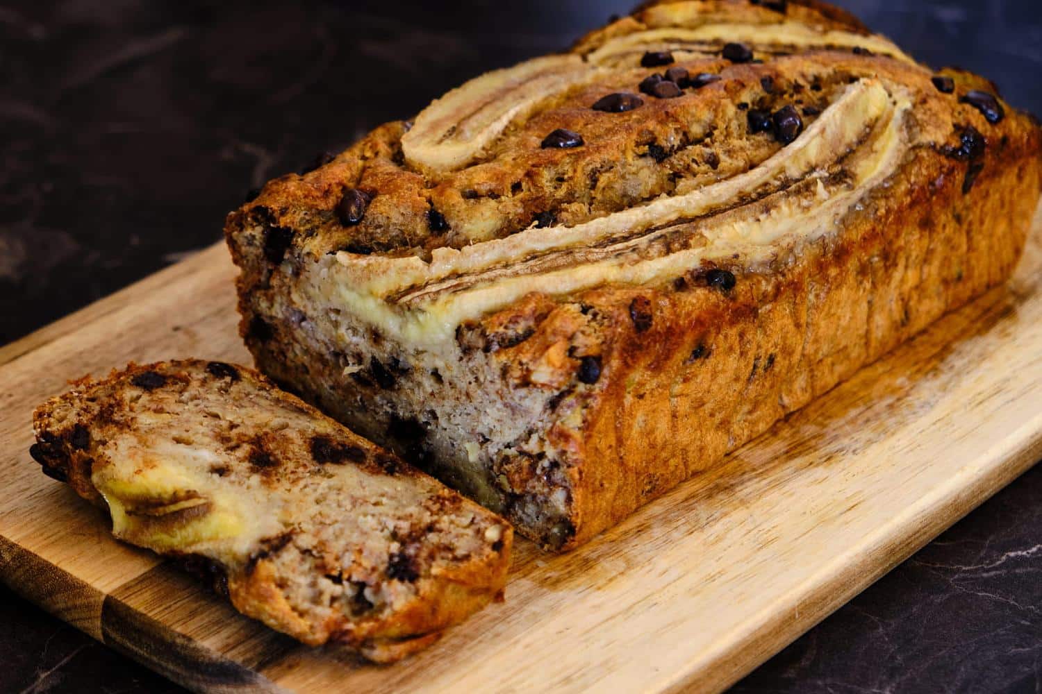 Sans sucre ni matière grasse, ce banana bread hyper moelleux est le plus facile à faire