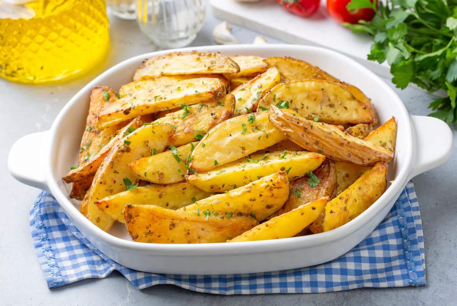 Ni ail ni paprika : Les Grecs préfèrent mettre ça sur leurs pommes de terre au four
