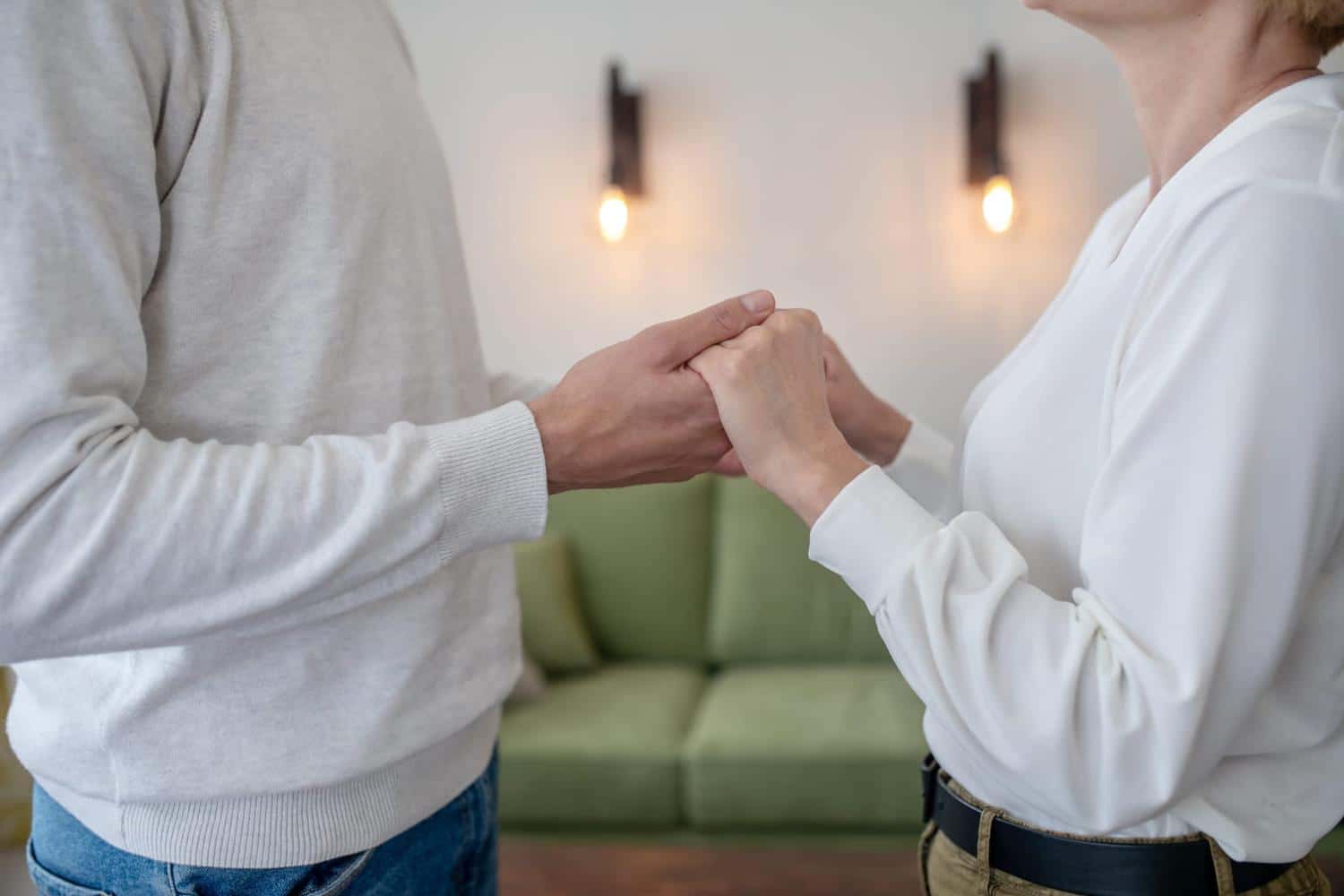 Comment mieux vivre avec un conjoint qui ne montre pas ses émotions ?