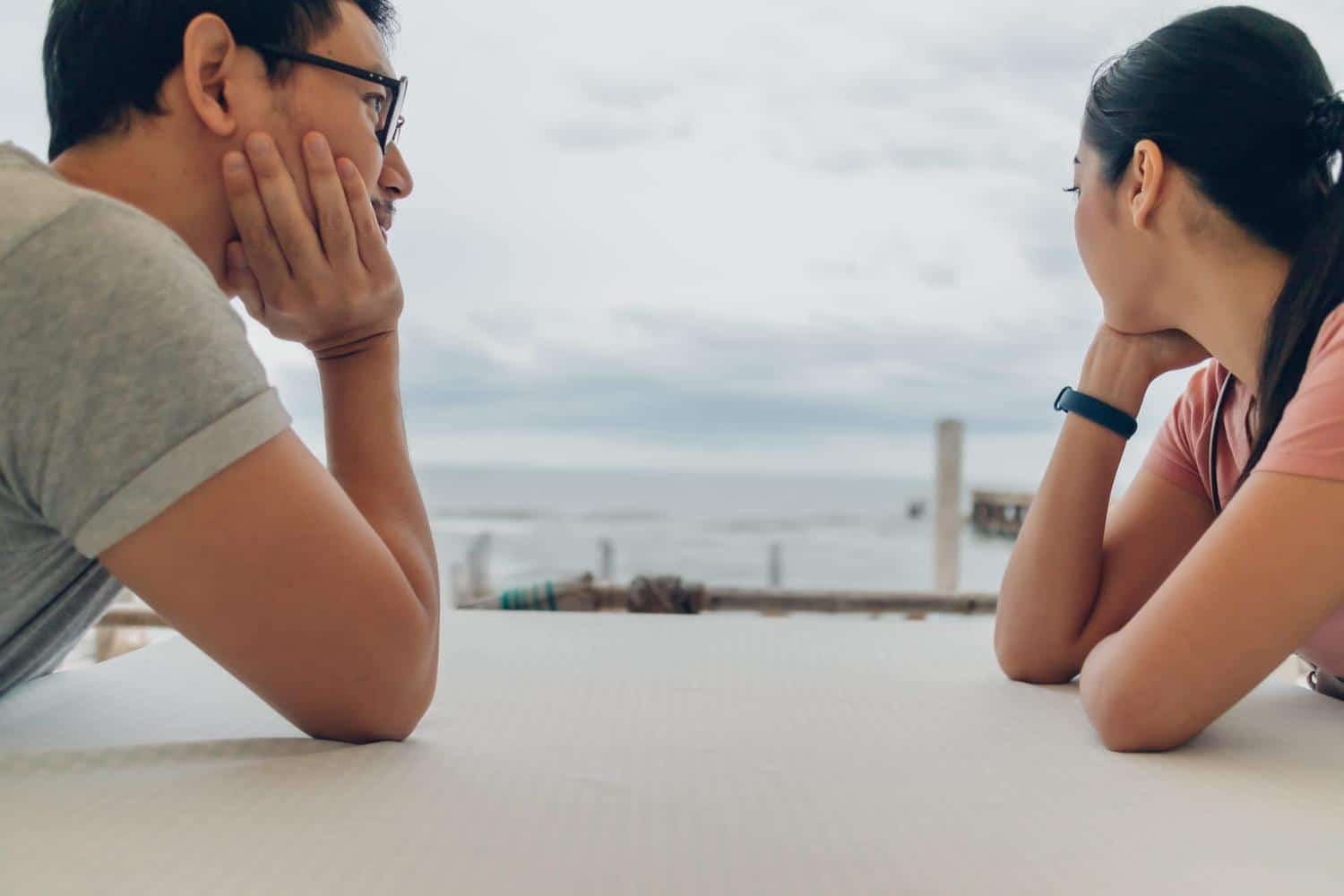 Couple : posez-vous ces 3 questions pour savoir s'il est temps de rester ou de partir...