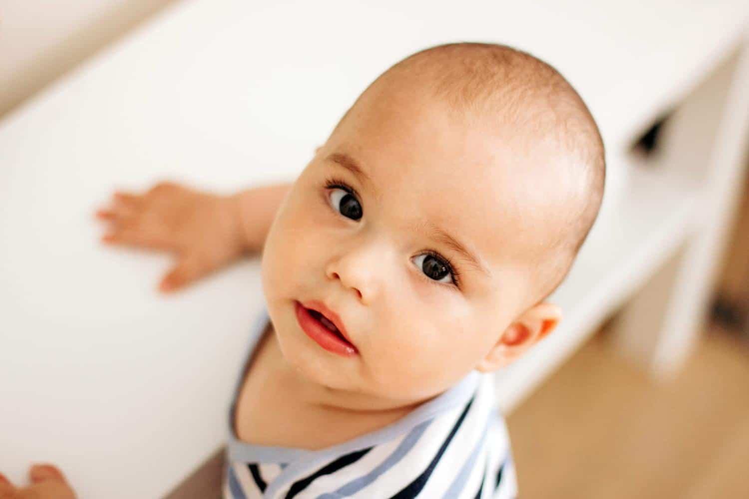 Prénom hébraïque : le guide des plus beaux prénoms hébreux pour bébé